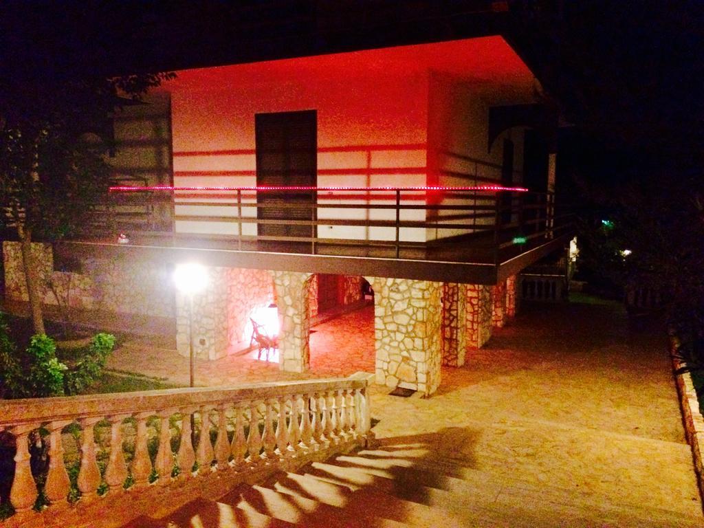 Bed & Breakfast Villa Angela Taranto Exterior foto