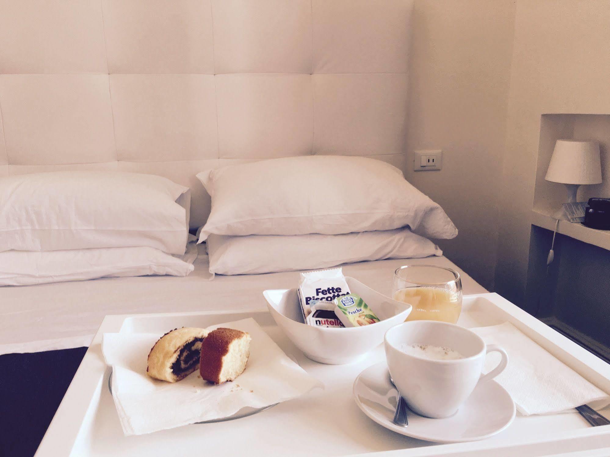 Bed & Breakfast Villa Angela Taranto Exterior foto